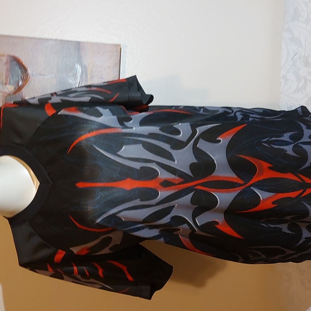 MTX Motocross boys shirt. Size 18 XL. NWOT.